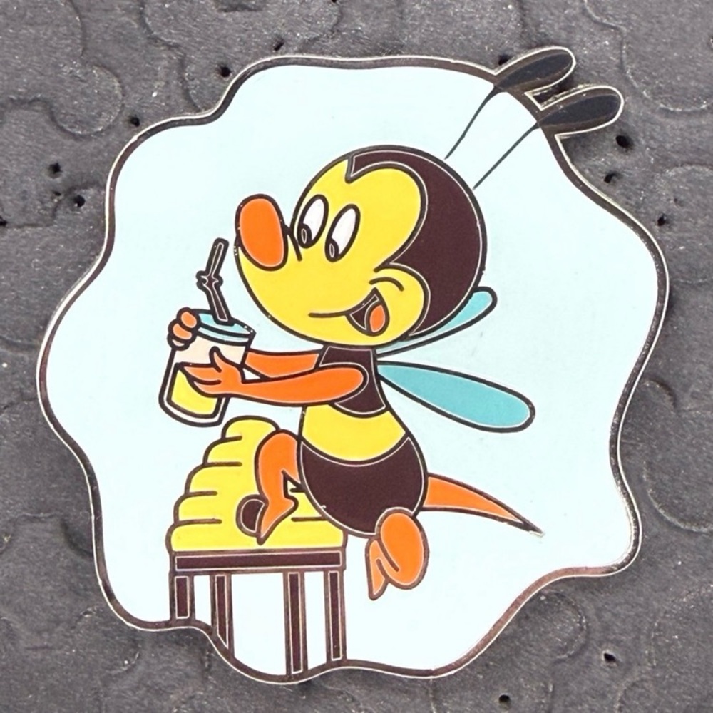 Disney parks EPCOT sweet as can bee Spike the Bee w/Drink LIMITED RELEASE pin